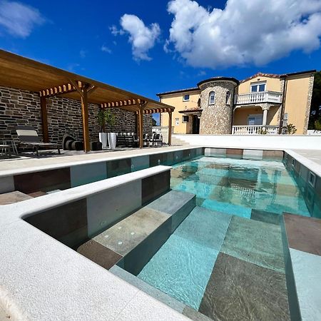 Olivea Luxury Suites Fazana Luaran gambar