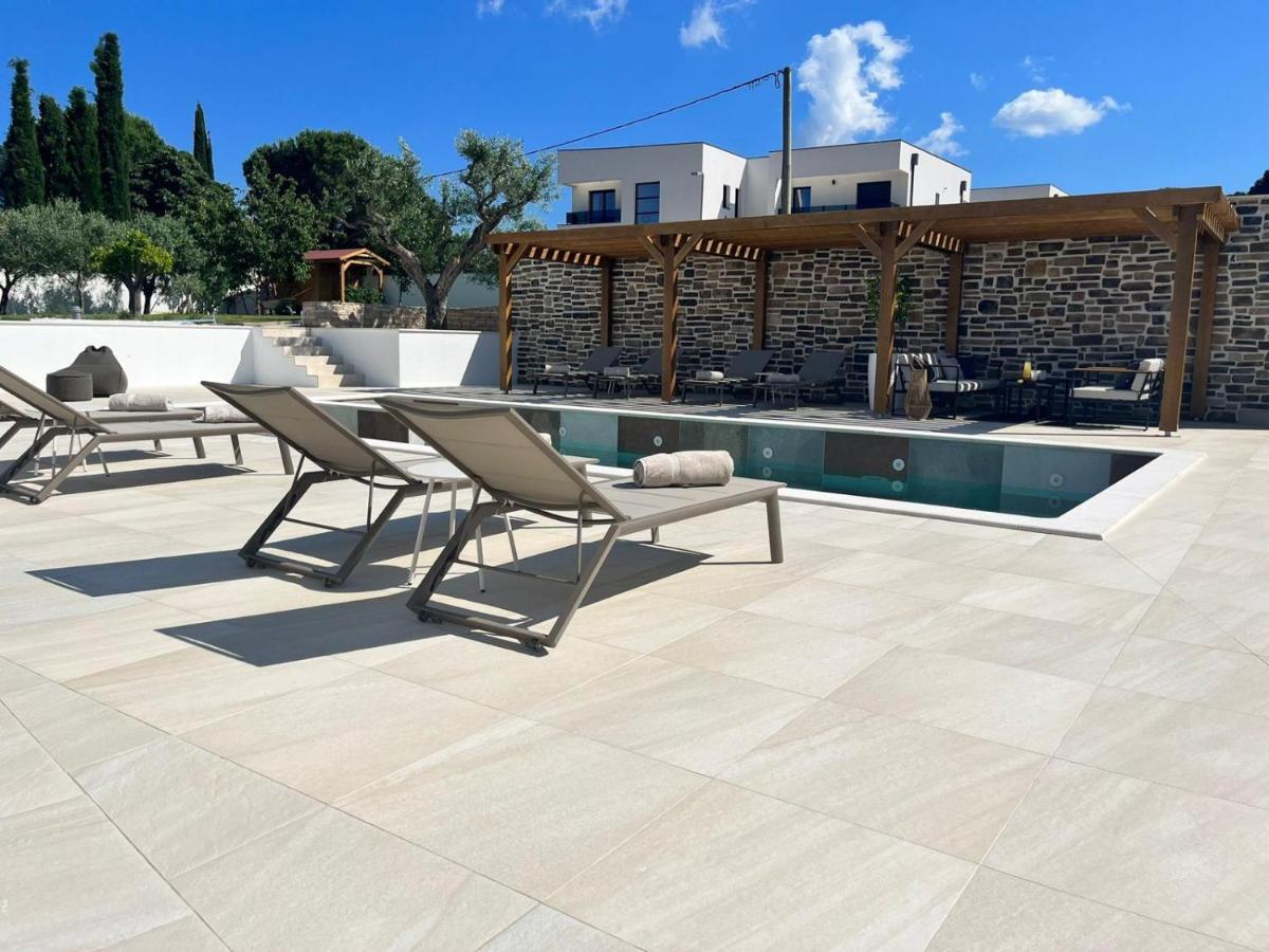 Olivea Luxury Suites Fazana Luaran gambar