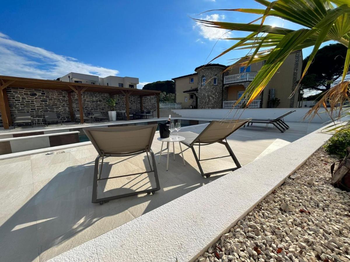 Olivea Luxury Suites Fazana Luaran gambar